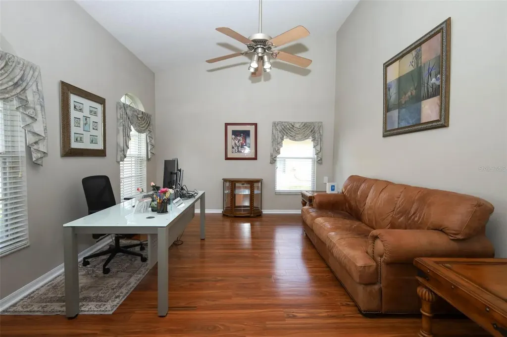 1621 Parkglen Circle Apopka FL 32712