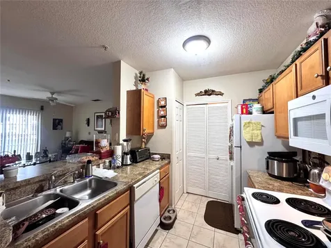 5550 E Michigan Street Orlando FL 32822