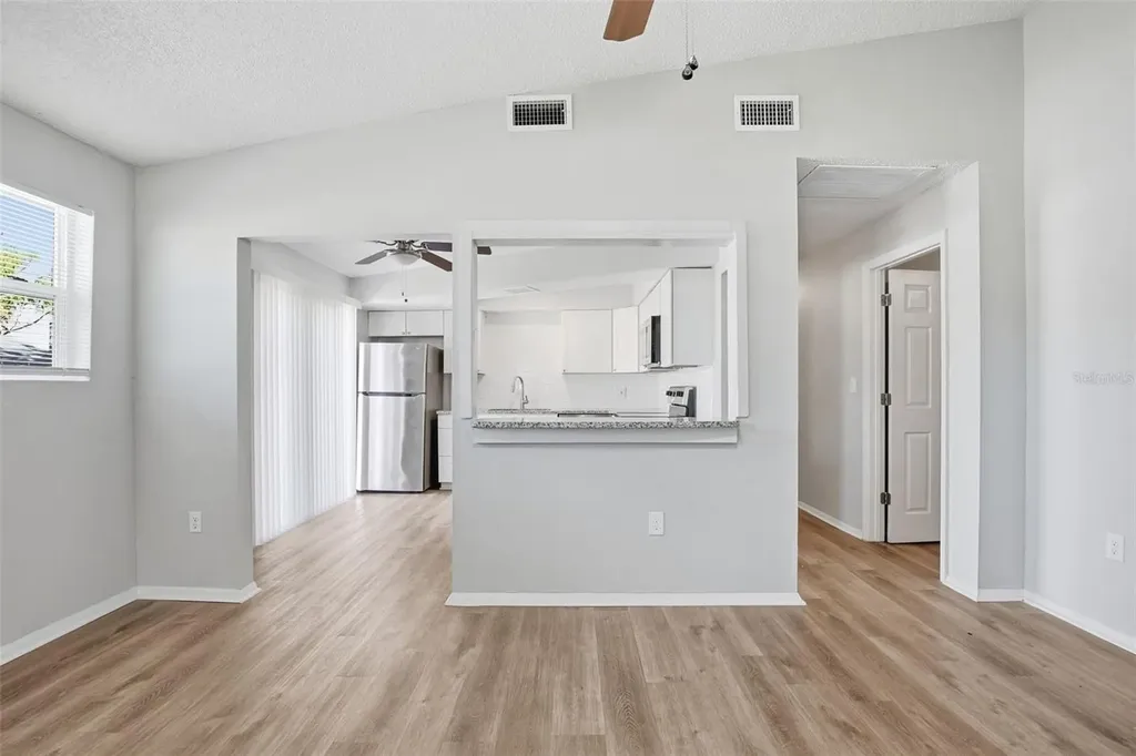 728 E Spruce Street Tarpon Springs FL 34689