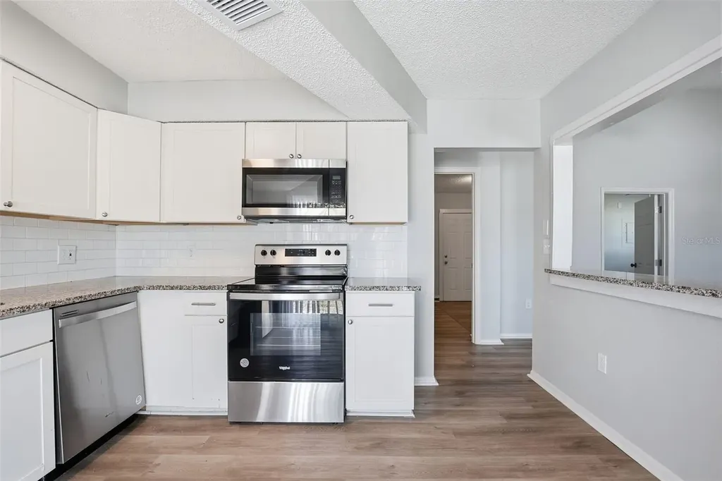 728 E Spruce Street Tarpon Springs FL 34689