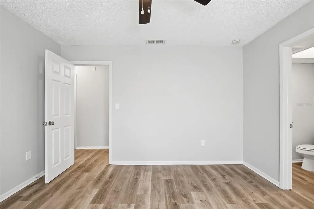 728 E Spruce Street Tarpon Springs FL 34689