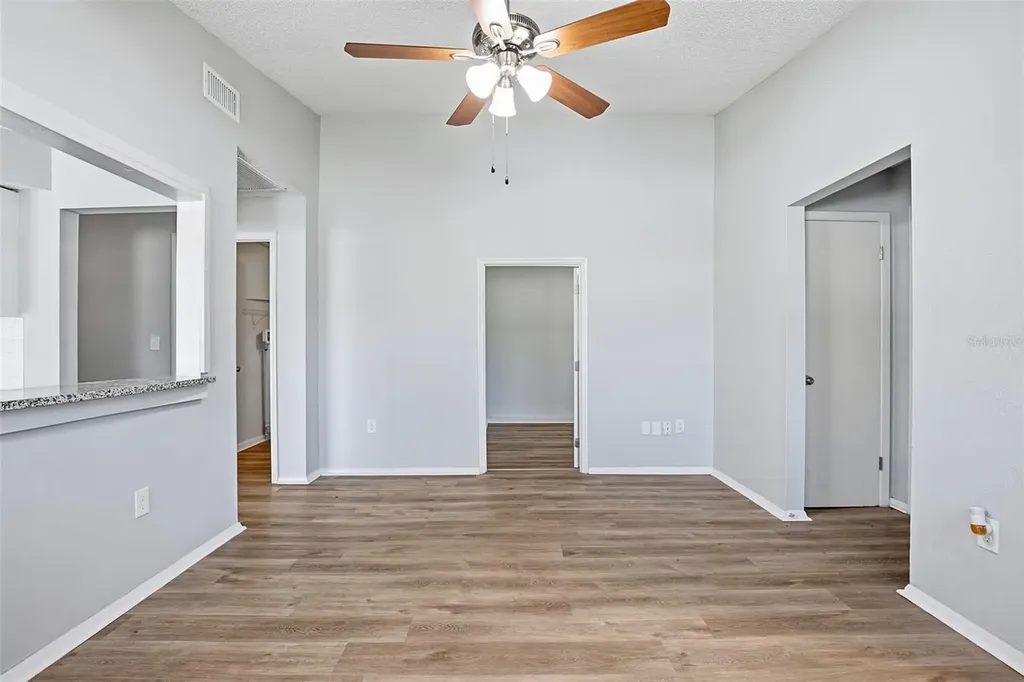 728 E Spruce Street Tarpon Springs FL 34689