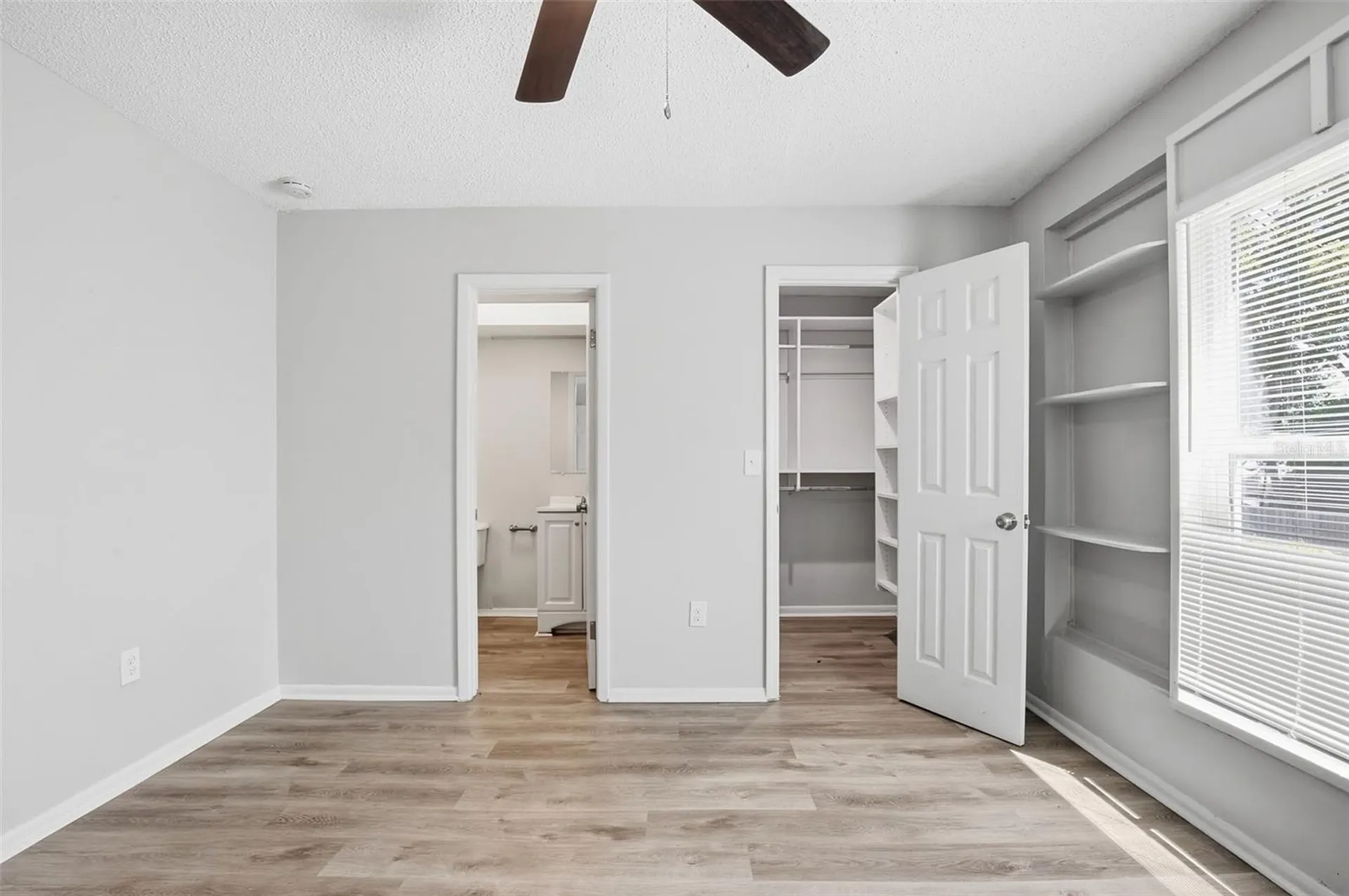 728 E Spruce Street Tarpon Springs FL 34689