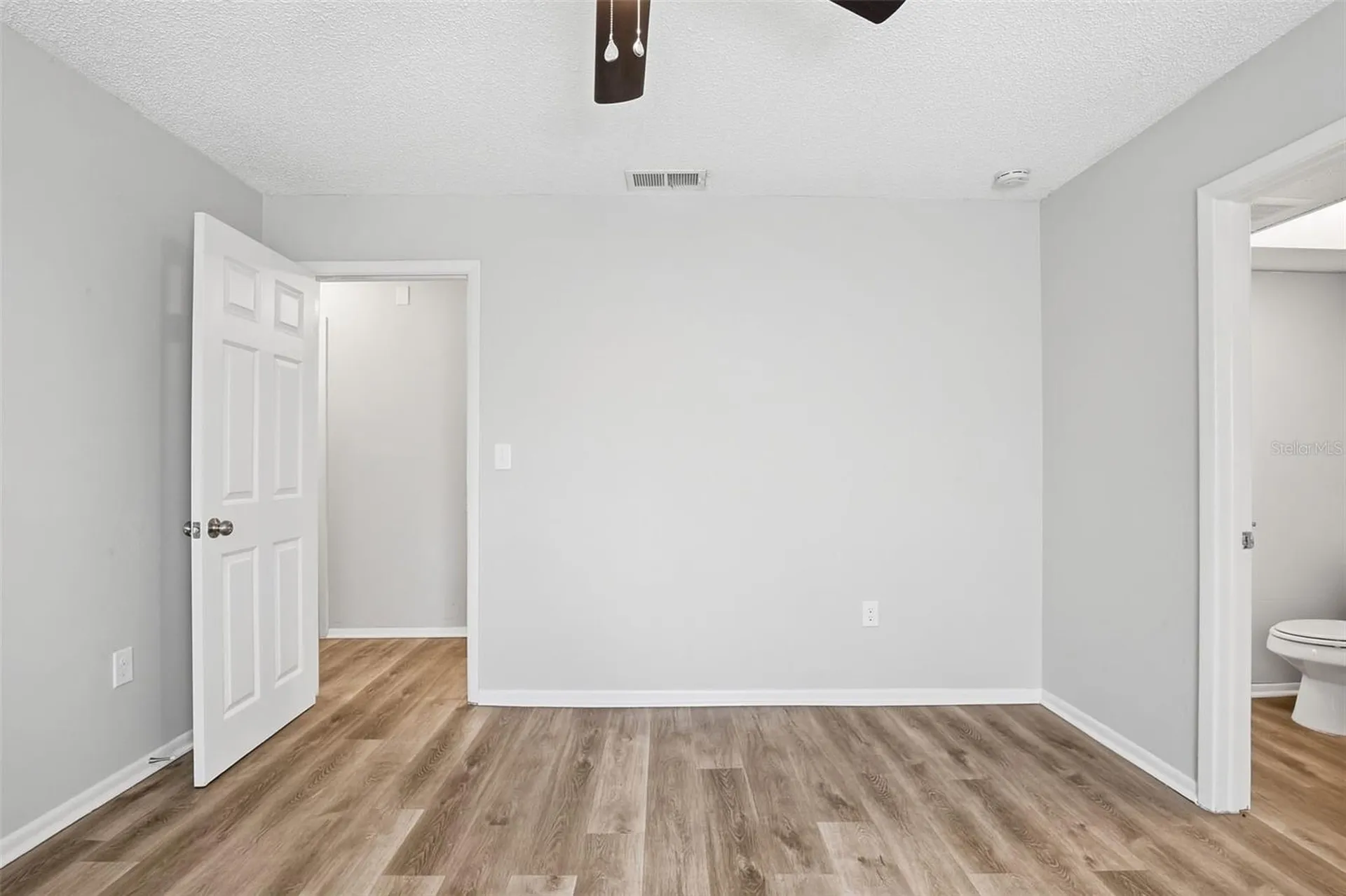 728 E Spruce Street Tarpon Springs FL 34689
