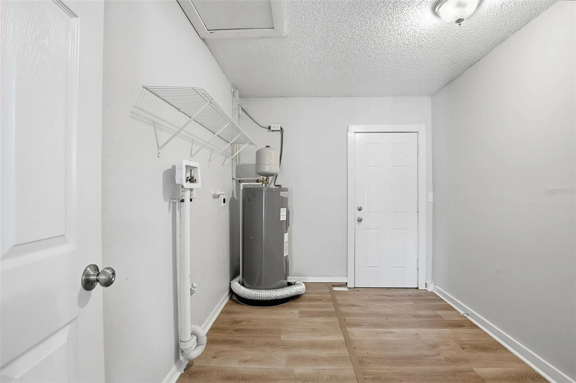 728 E Spruce Street Tarpon Springs FL 34689
