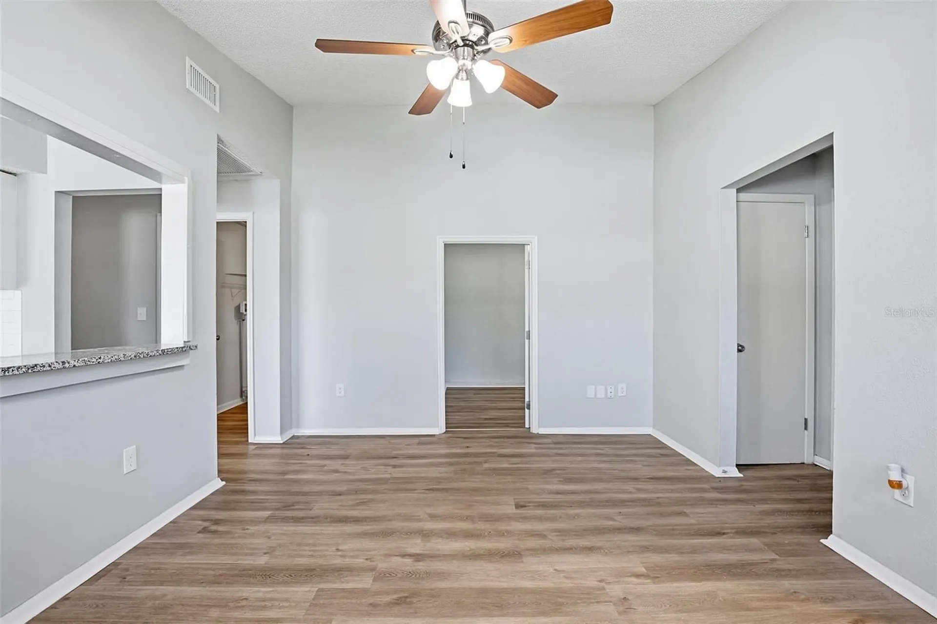 728 E Spruce Street Tarpon Springs FL 34689