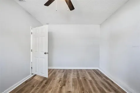 728 E Spruce Street Tarpon Springs FL 34689