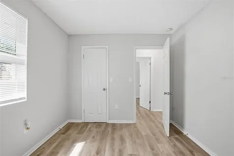 728 E Spruce Street Tarpon Springs FL 34689