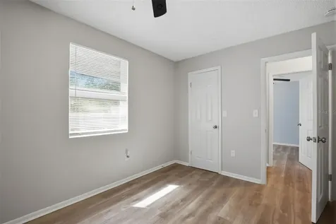 728 E Spruce Street Tarpon Springs FL 34689