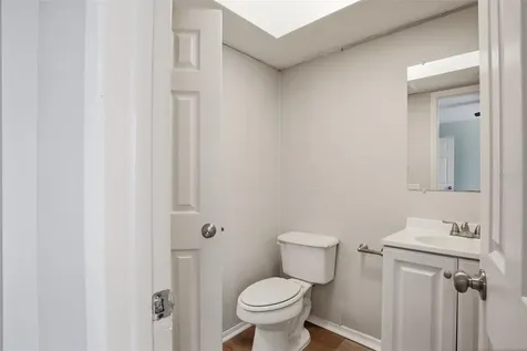 728 E Spruce Street Tarpon Springs FL 34689