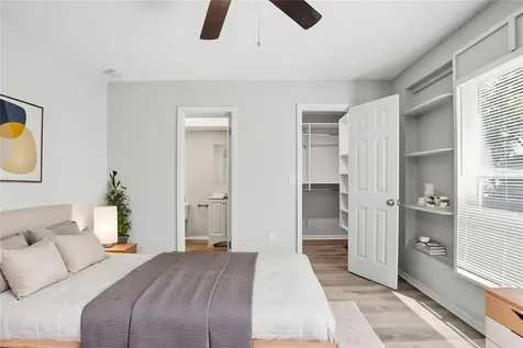 728 E Spruce Street Tarpon Springs FL 34689