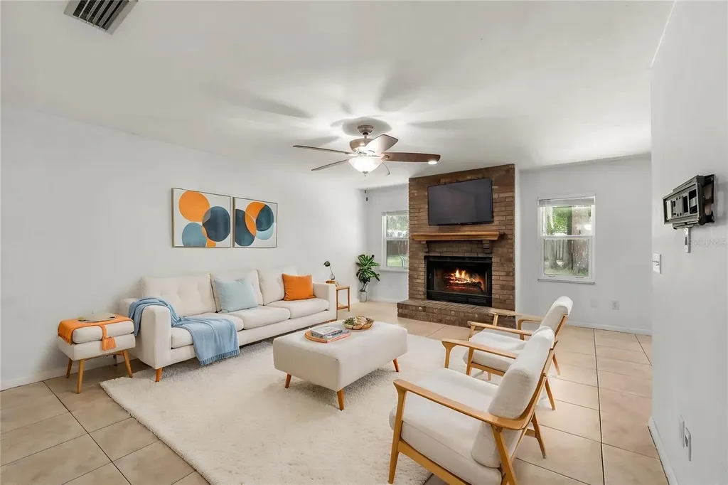 5101 NW 29th Lane Gainesville FL 32606