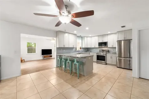 5101 NW 29th Lane Gainesville FL 32606