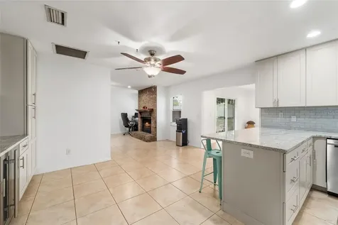 5101 NW 29th Lane Gainesville FL 32606