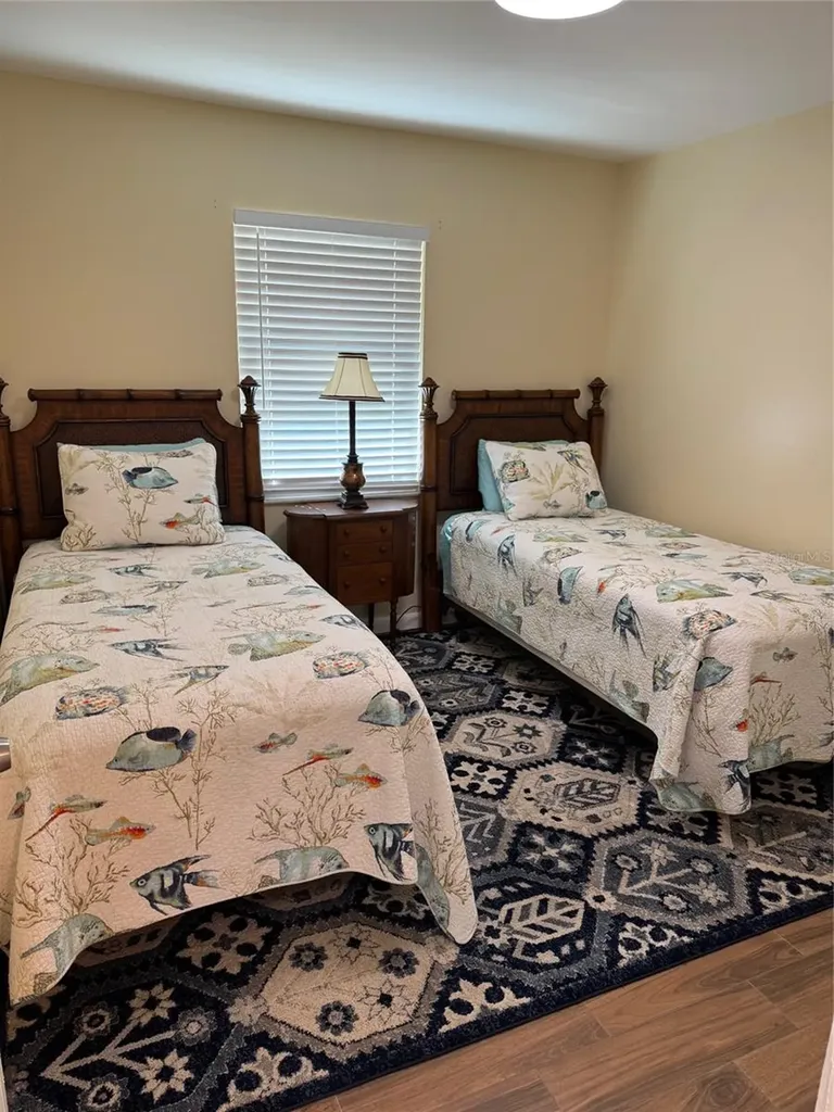 1009 Sumner Boulevard Safety Harbor FL 34695