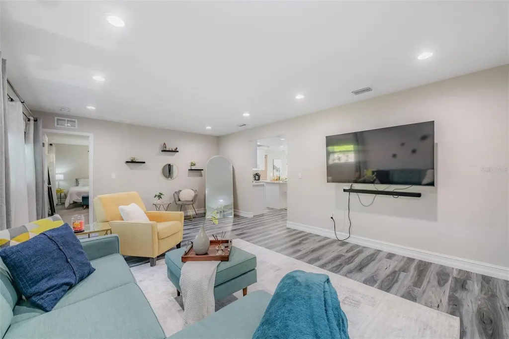7308 N Dartmouth Avenue Tampa FL 33604