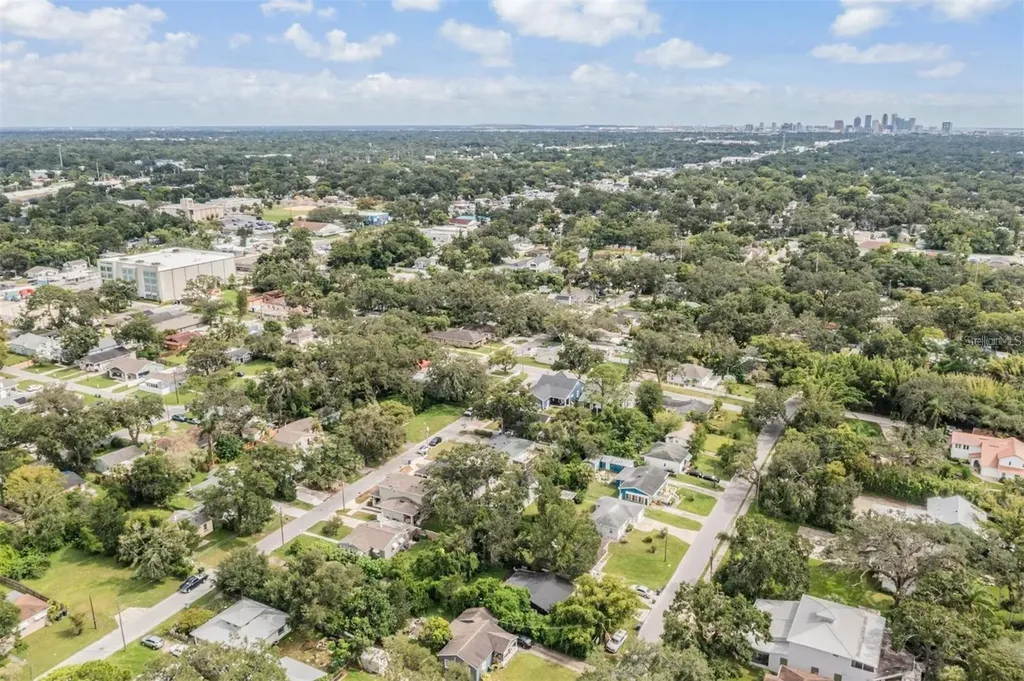 7308 N Dartmouth Avenue Tampa FL 33604