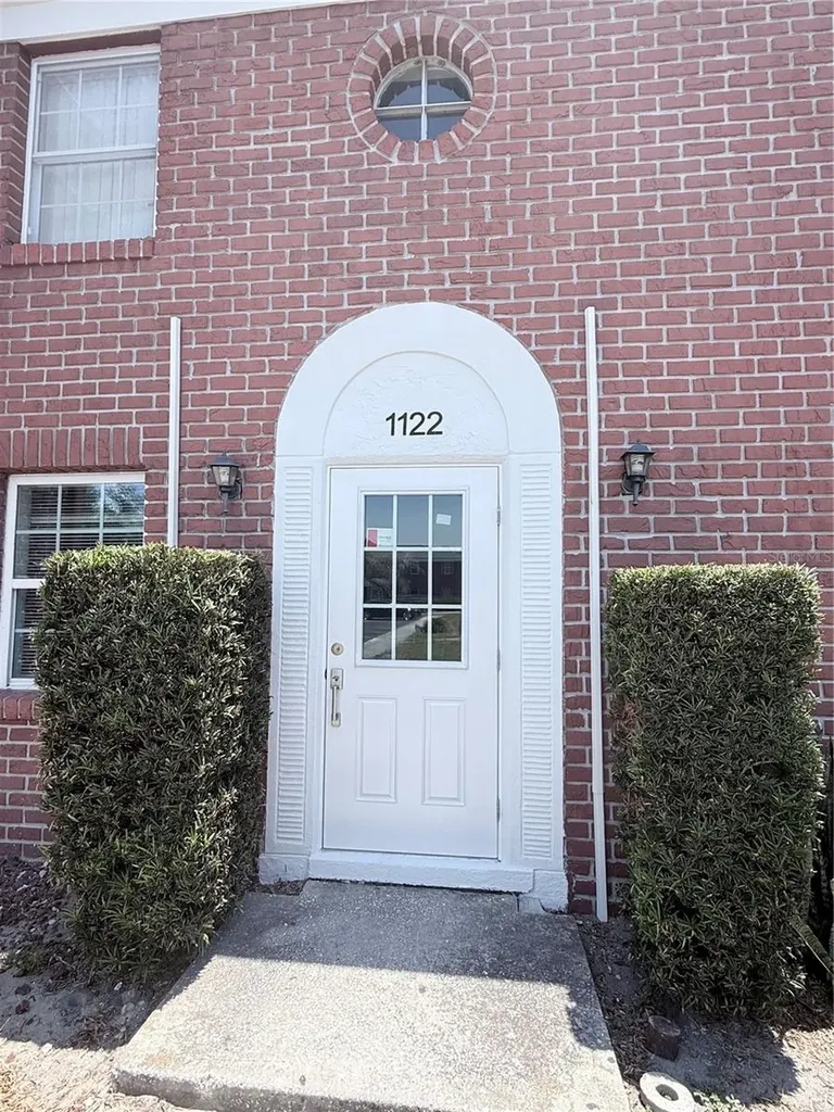 1122 84th Terrace N St Petersburg FL 33702