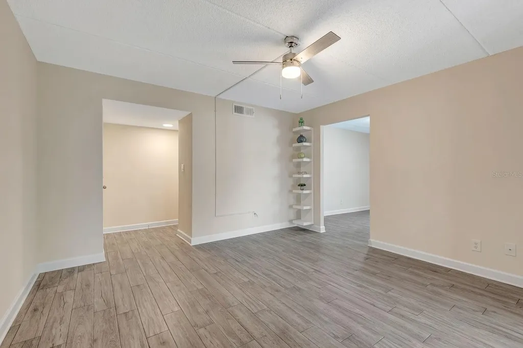 1122 84th Terrace N St Petersburg FL 33702