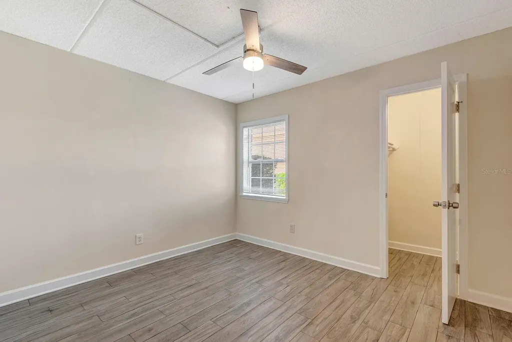 1122 84th Terrace N St Petersburg FL 33702