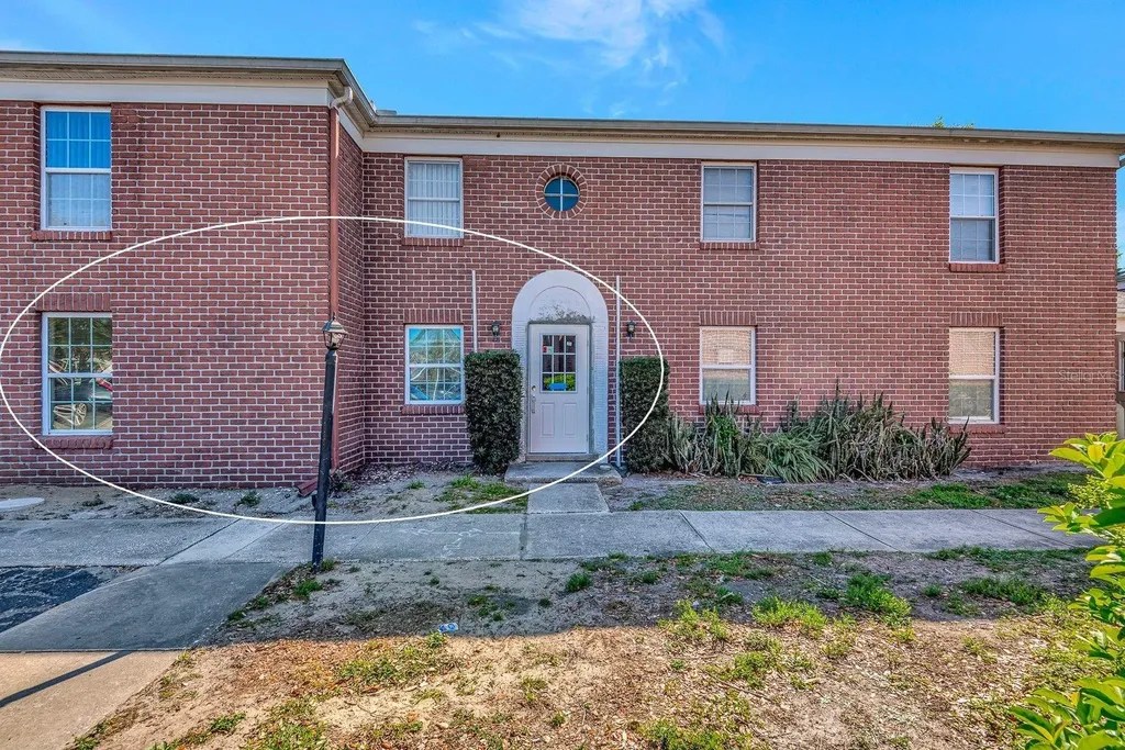 1122 84th Terrace N St Petersburg FL 33702