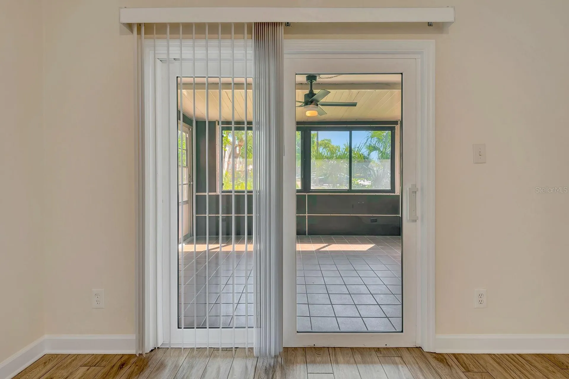1122 84th Terrace N St Petersburg FL 33702