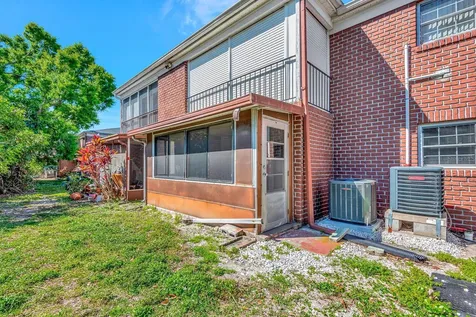 1122 84th Terrace N St Petersburg FL 33702