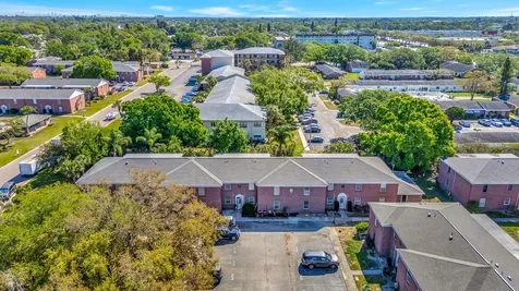1122 84th Terrace N St Petersburg FL 33702
