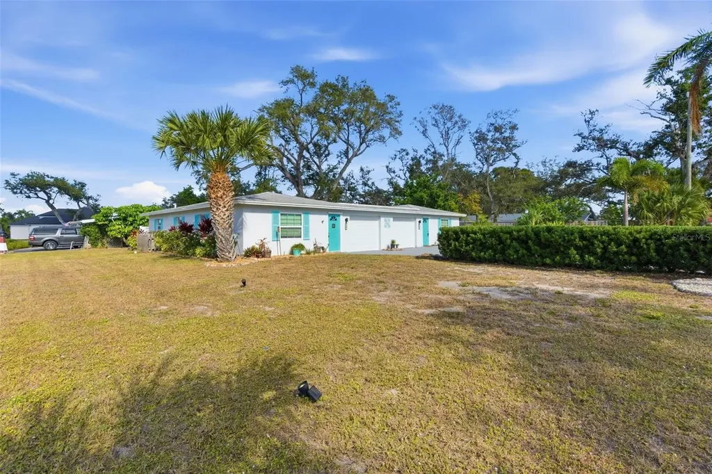 2227 Montclair Drive Sarasota FL 34231