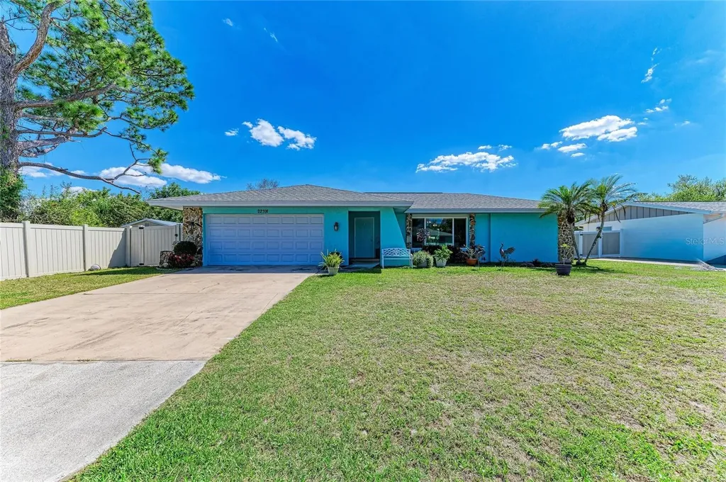 22391 New York Avenue Port Charlotte FL 33952
