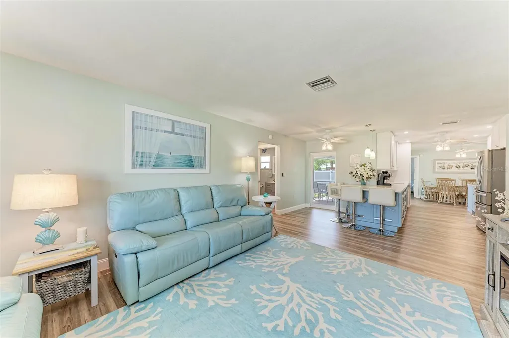 22391 New York Avenue Port Charlotte FL 33952