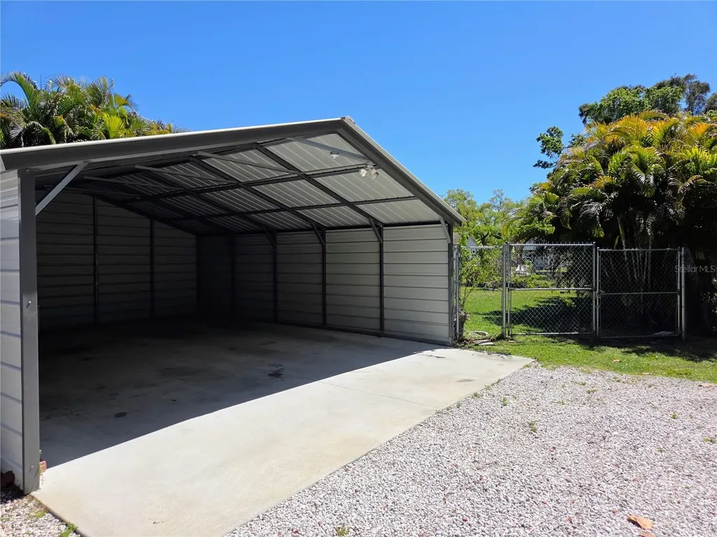 5616 27th Avenue S Gulfport FL 33707