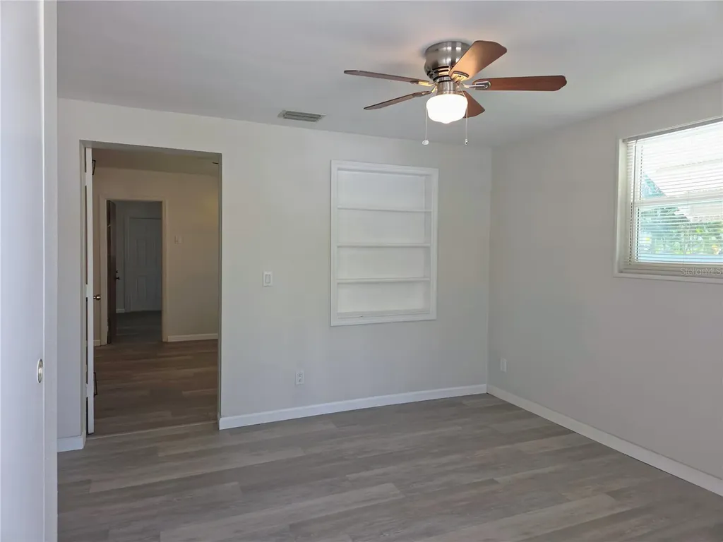 5616 27th Avenue S Gulfport FL 33707