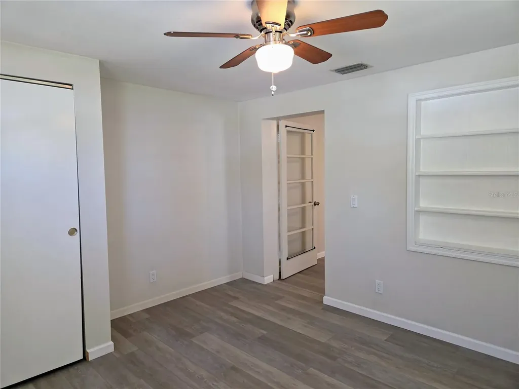 5616 27th Avenue S Gulfport FL 33707