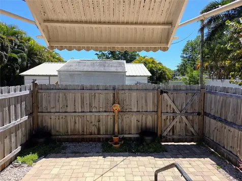5616 27th Avenue S Gulfport FL 33707
