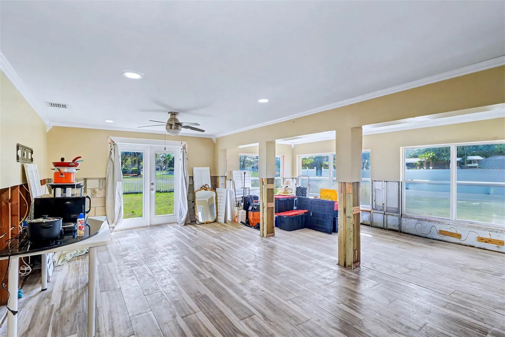 8751 Orient Way NE St Petersburg FL 33702