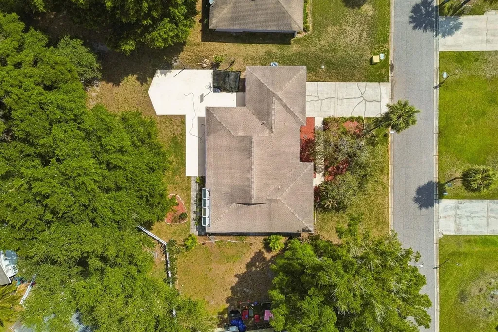 9004 Hogans Bend Tampa FL 33647