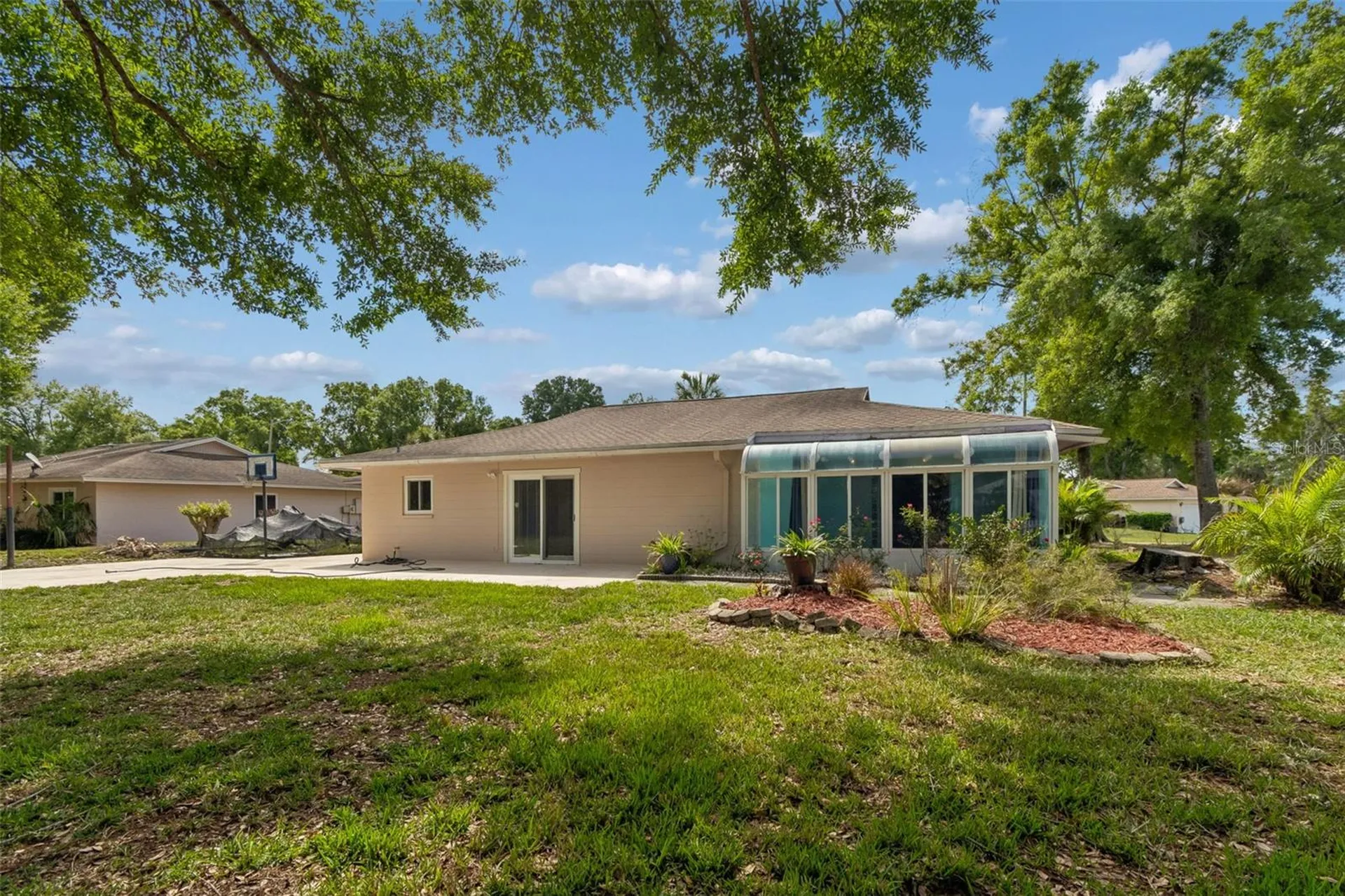 9004 Hogans Bend Tampa FL 33647