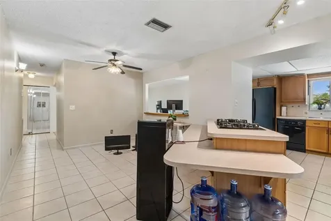 9004 Hogans Bend Tampa FL 33647