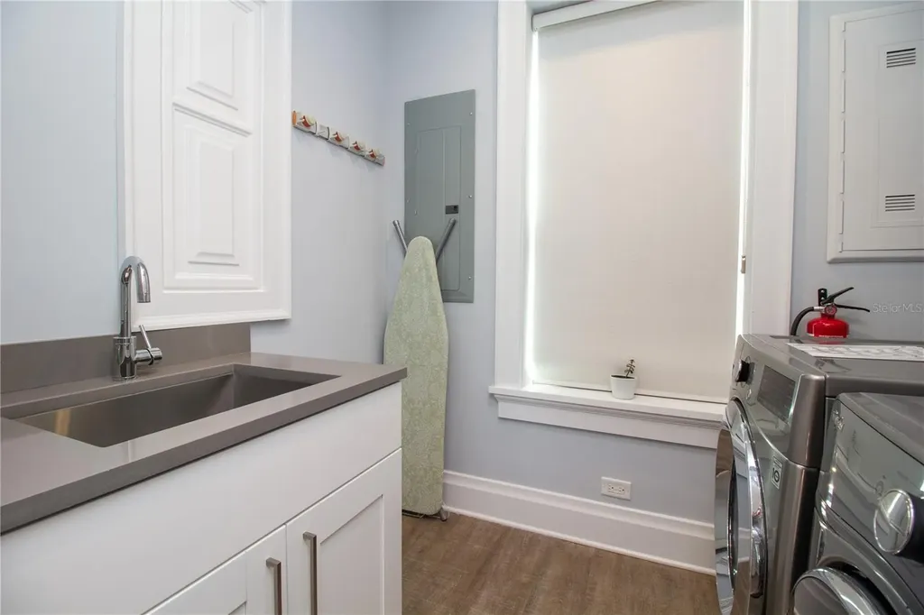 158 Brightwater Drive Clearwater Beach FL 33767
