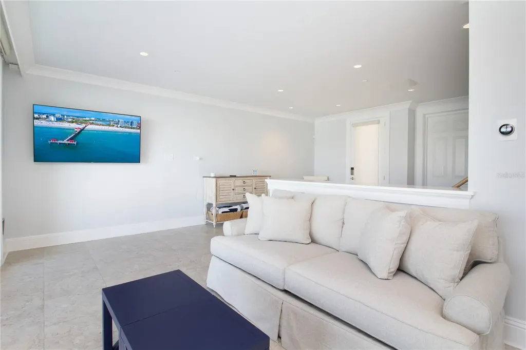 158 Brightwater Drive Clearwater Beach FL 33767