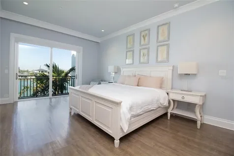 158 Brightwater Drive Clearwater Beach FL 33767