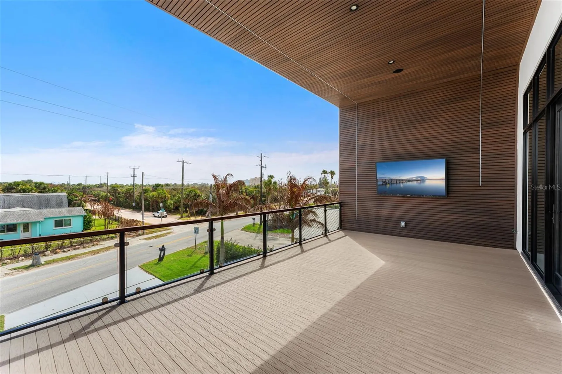 1194 N Peninsula Avenue New Smyrna Beach FL 32169