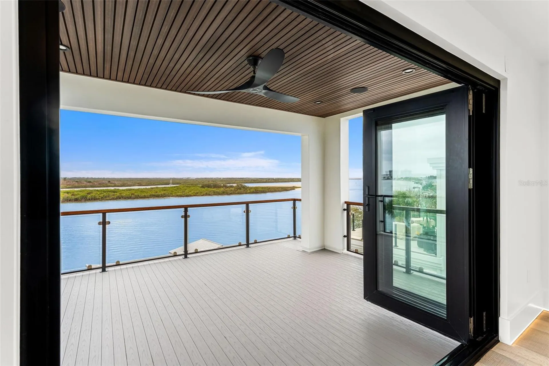 1194 N Peninsula Avenue New Smyrna Beach FL 32169