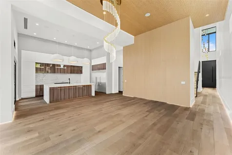 1194 N Peninsula Avenue New Smyrna Beach FL 32169