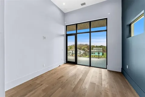 1194 N Peninsula Avenue New Smyrna Beach FL 32169