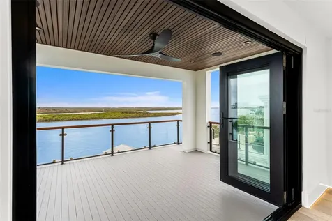 1194 N Peninsula Avenue New Smyrna Beach FL 32169