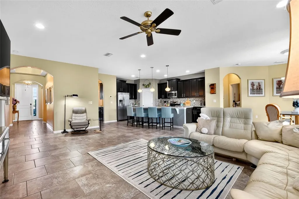 132 Broad Street Winter Haven FL 33881