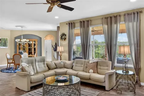 132 Broad Street Winter Haven FL 33881