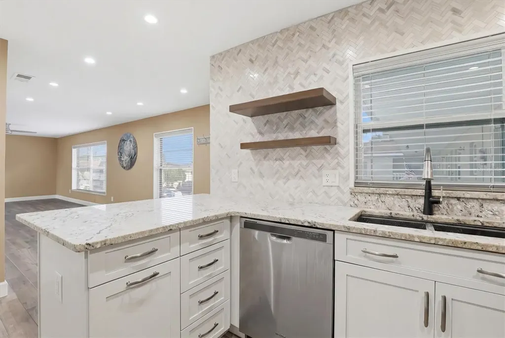 1250 S Pinellas Avenue Tarpon Springs FL 34689